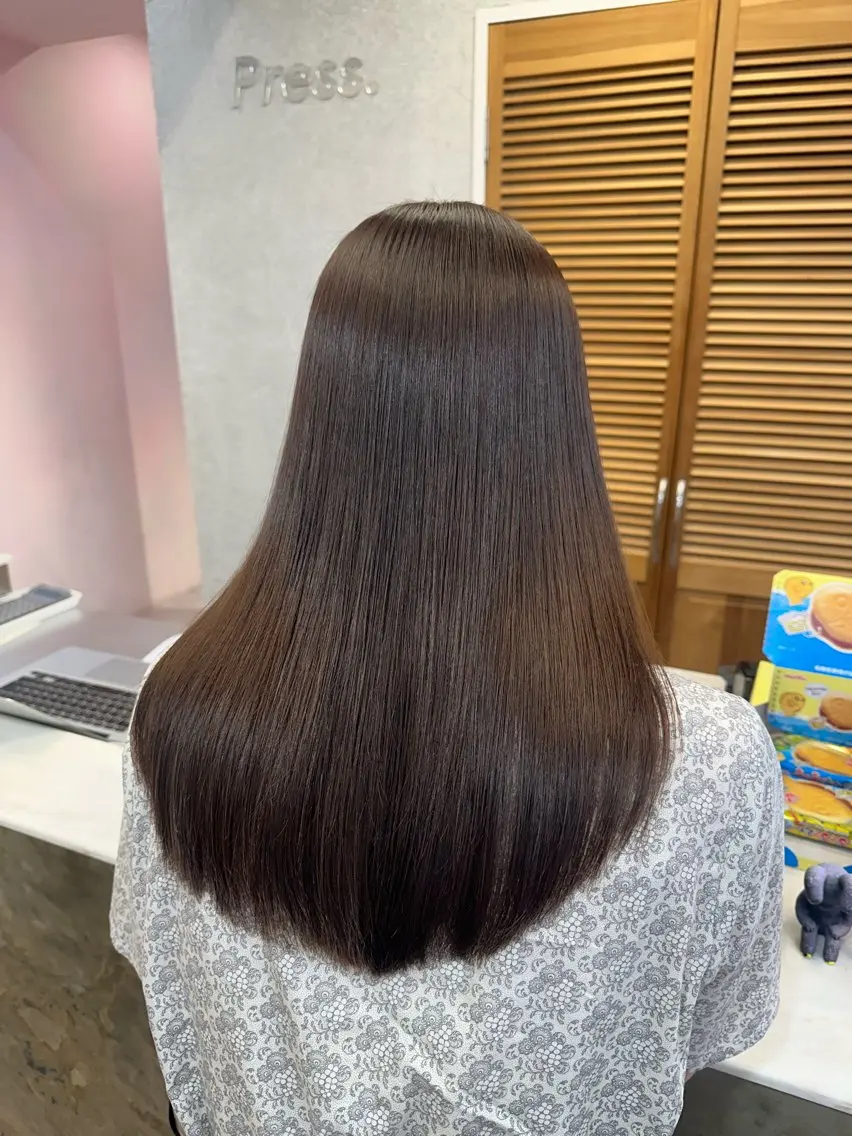 💕似合わせcut➕栄養剤配合うる艶color➕さら艶2stepトリートメント💕の写真