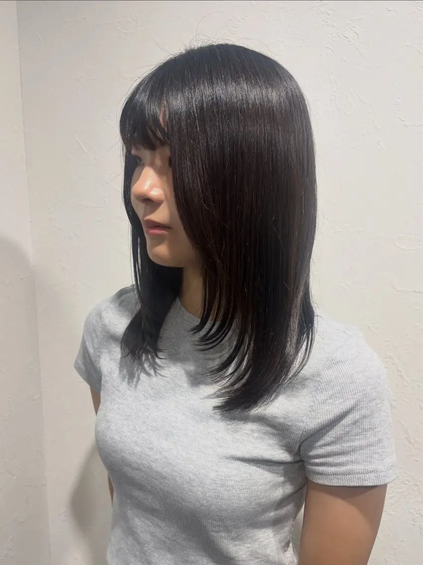 ミディアム ミディアムレイヤー 韓国風ヘア レイヤーカット カット トリートメント 韓国ヘア🇰🇷 HINAのヘアスタイル