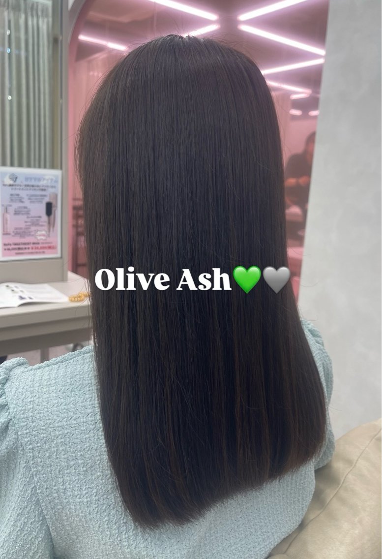 ロング カラー カット ヘアカラー トリートメント COCO reiのヘアスタイル