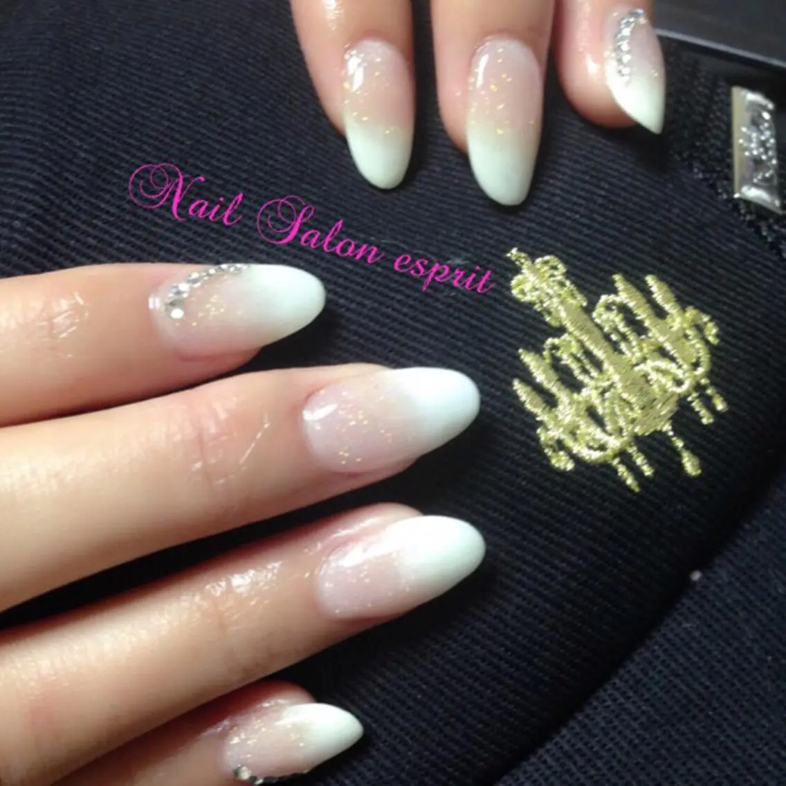 ネイル ストーンネイル Nail Salon espritのネイルデザイン