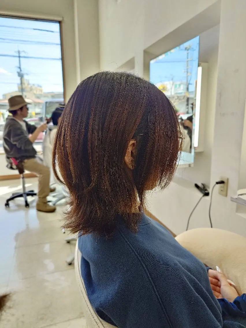 ミディアム ボブ くびれヘア ウルフカット カット ｷﾝｼﾞｮｳ ｴﾅﾐのヘアスタイル