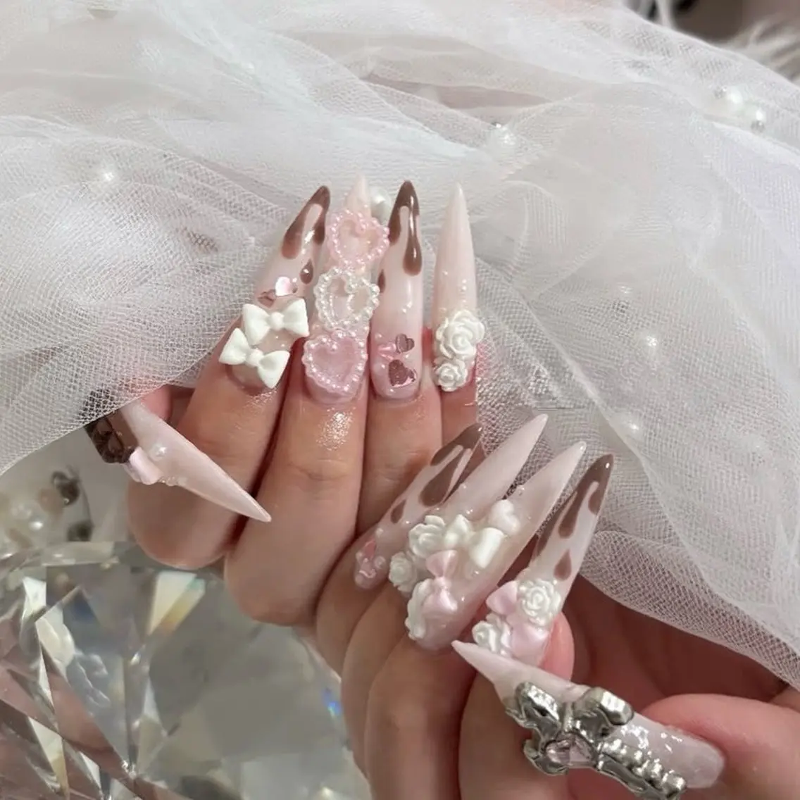 ネイル チークネイル ドット フットネイル フレンチネイル グラデーション Nihonthy Nail 新宿のネイルデザイン