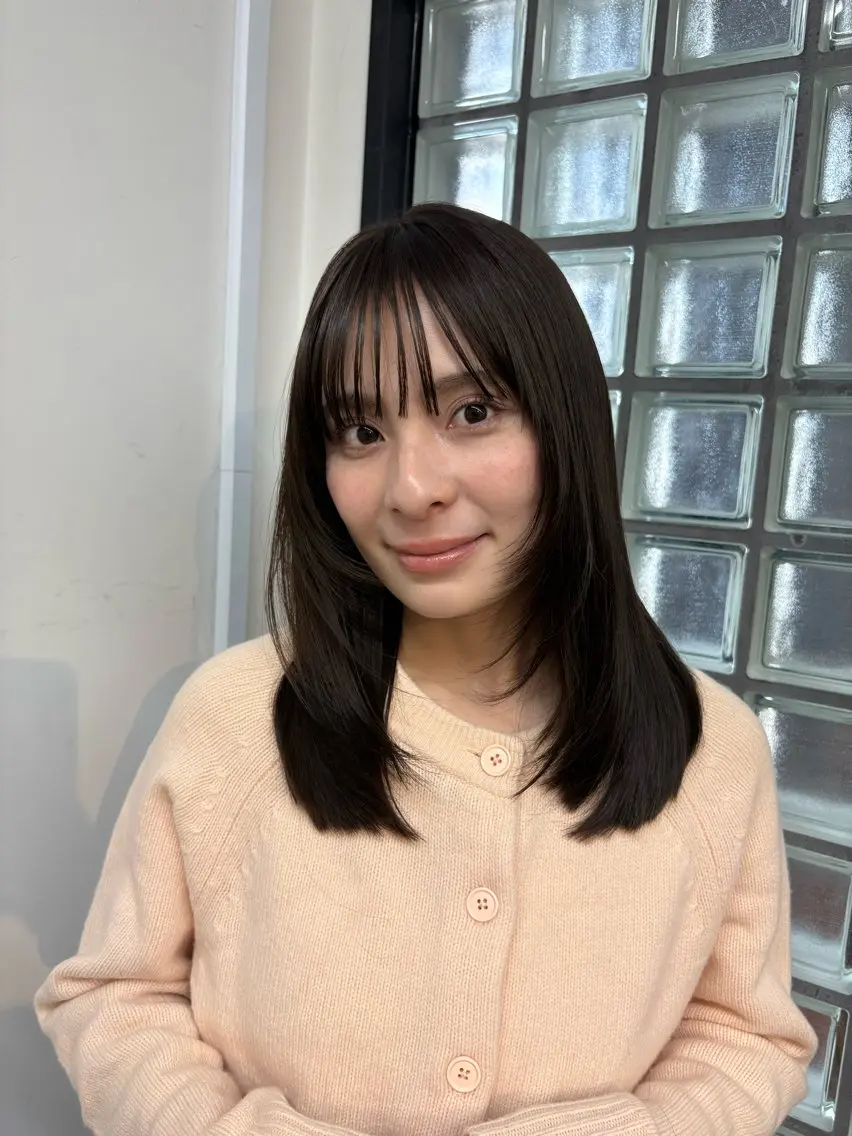 セミロング カラー 顔まわりレイヤー レイヤーカット カット ヘアカラー トリートメント あやめ【顔まわり/レ イヤー/柔らかカラ】のヘアスタイル