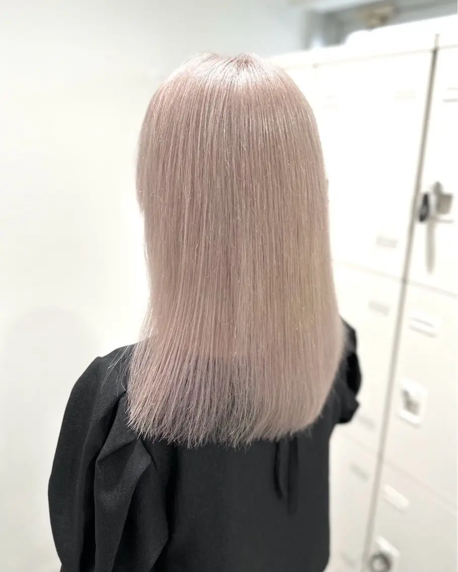 ロング ヘアカラー ツヤ髪ハイトーン💖 💫Hikaru💫のヘアスタイル
