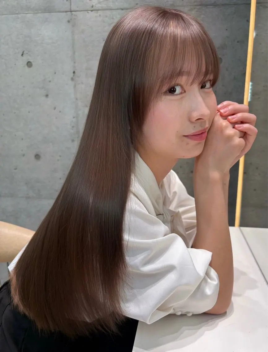 ロング カット 縮毛矯正 トリートメント 福岡縮毛矯正✨️ ストレート 向井和輝のヘアスタイル