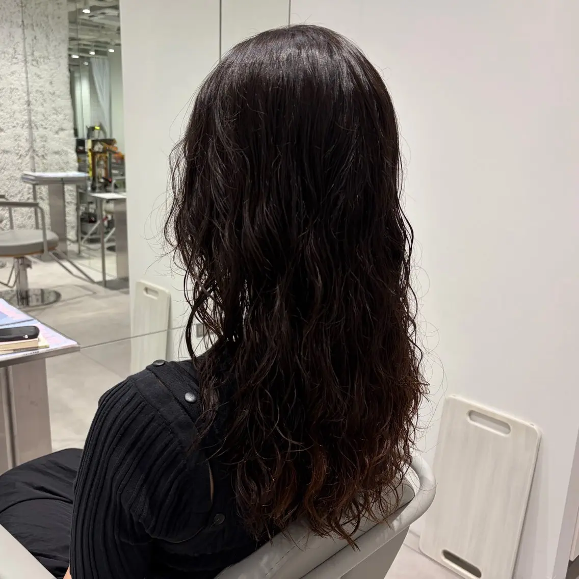 ロング パーマ カット パーマ HARUHI 銀座 美容師౨ৎ⋆˚のヘアスタイル