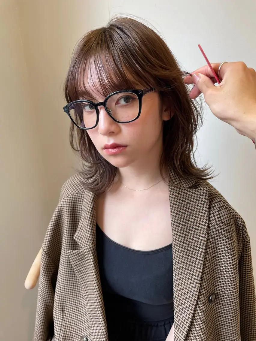 ミディアム くびれヘア レイヤーカット カット ヘアカラー 大人レイヤー/柔らか グレージュ/川緑一吹のヘアスタイル