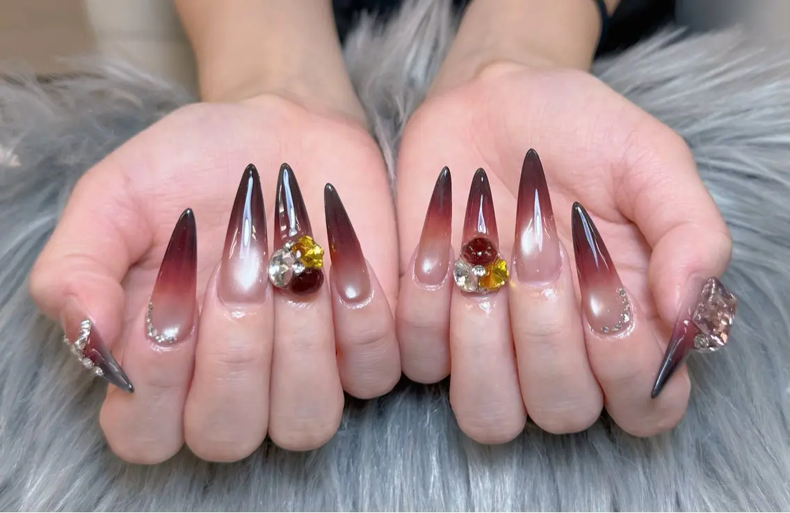 ネイル ハンドネイル ハンドケア Anh Nail 歌舞伎町のネイルデザイン