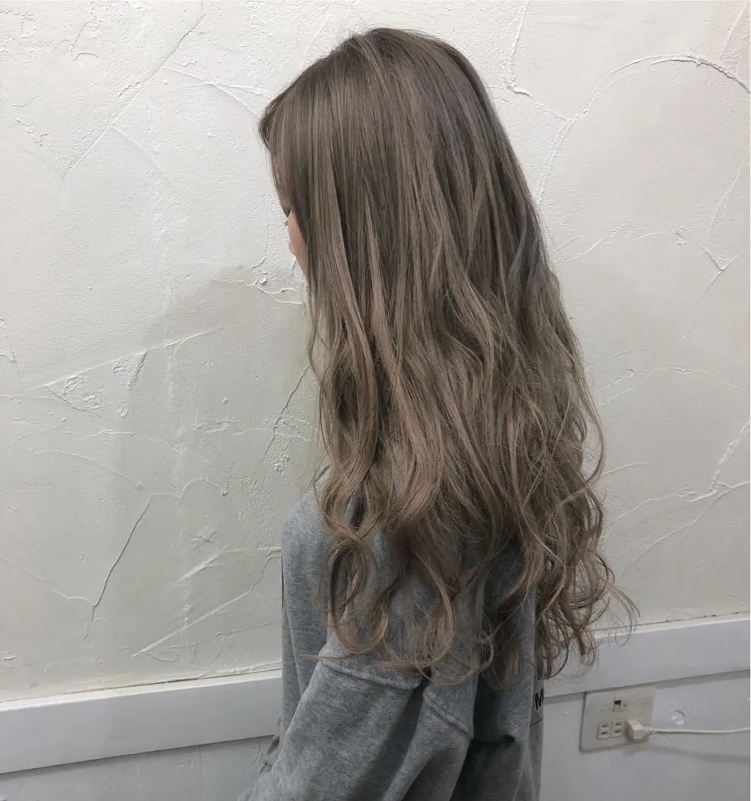 ロング シールエクステ エクステ Loob.TOKYO MIYA🌈のヘアスタイル