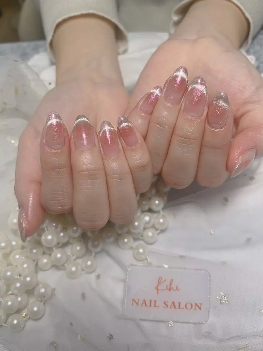 hand💕マグネットグラチークネイル/先端ランチークネイルの写真