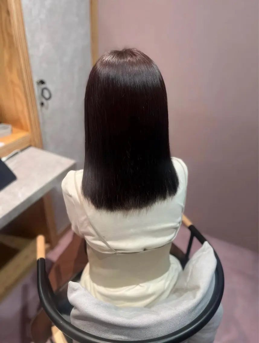 🌷２回目以降🌷【毛先カット＋全体カラー🥨⟡.*】の写真
