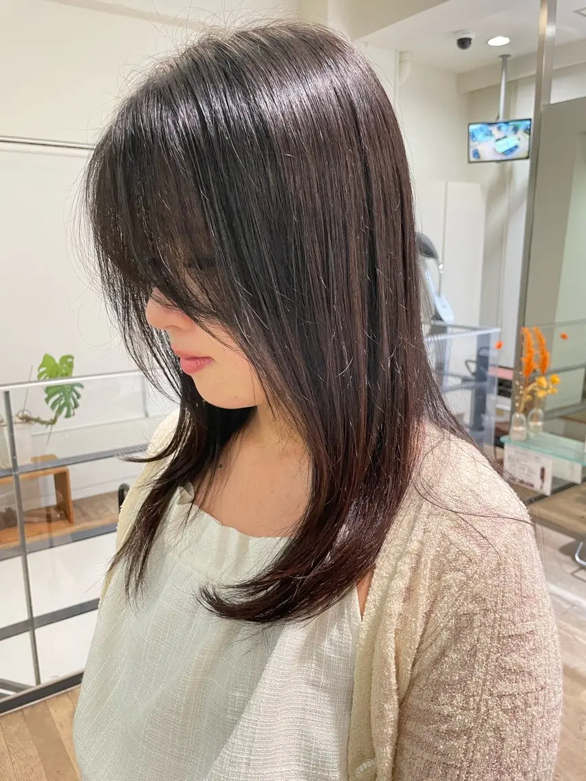ロング 顔まわりレイヤー 顔周りカット レイヤーカット 小野 心のヘアスタイル