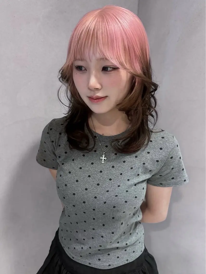 ミディアム Noe🎀 梅田美容師のヘアスタイル