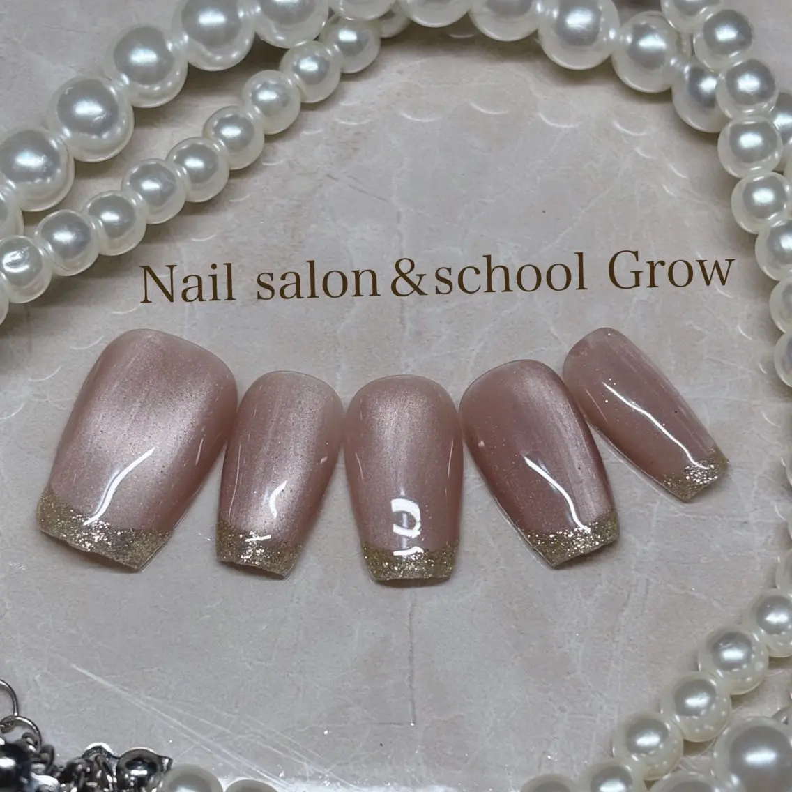 ネイル フレンチネイル ラメ(グリッター) マグネットネイル ハンドネイル Nail&eye Grow 武蔵藤沢店のネイルデザイン