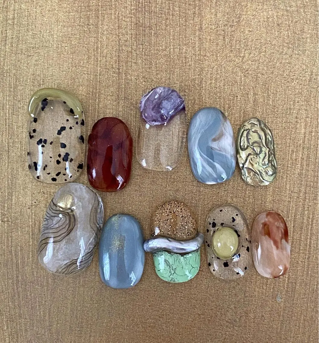 ネイル ハンドネイル and M. nailのネイルデザイン