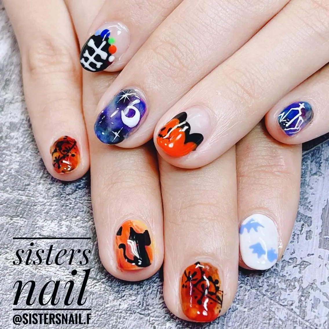 ネイル アートネイル ハロウィン ニュアンスネイル sisters nail.fのネイルデザイン