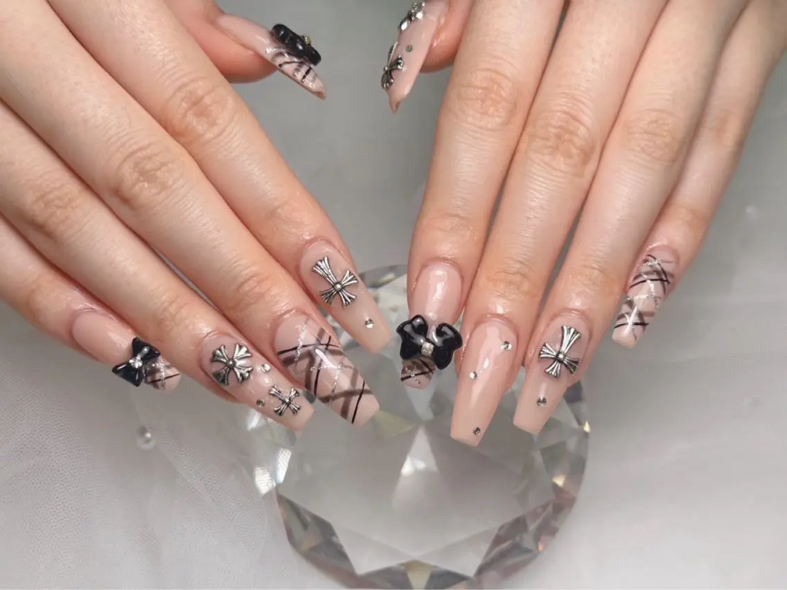 ネイル ハンドネイル lucky nail 歌舞伎町のネイルデザイン