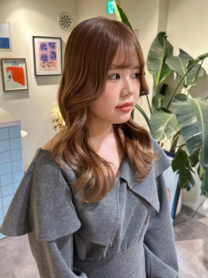 セミロング カラー ヘアカラー HANAME 原宿美容室のヘアスタイル