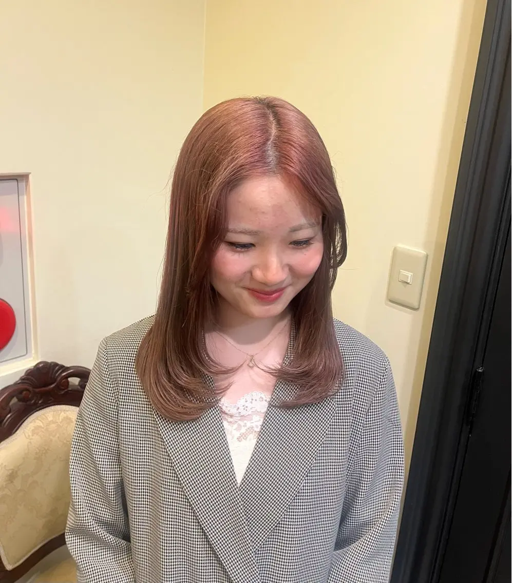 ミディアム ミディアムレイヤー レイヤーカット みゆ/ カラーリスト🎀のヘアスタイル