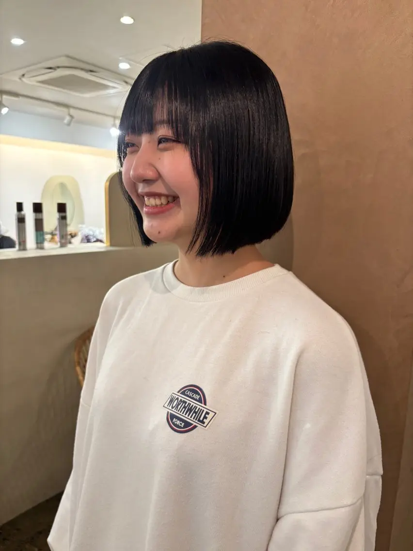 🥣🩶《 カット+ イルミナカラー + 3stepトリートメント 》🩶🥣の写真