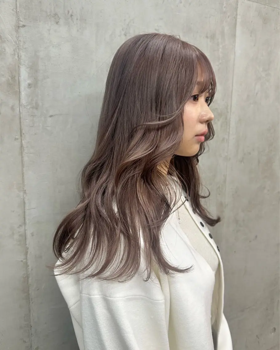 ミディアム カラー グレージュ ヘアカラー トリートメント カットモデル募集中 ／HARUKA🎀のヘアスタイル
