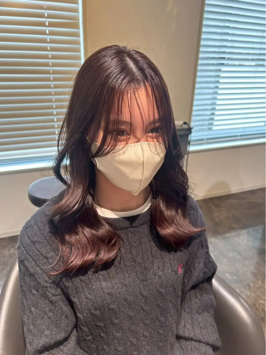 ミディアム カラー ブラウンカラー チョコレートブラウン ピンクカラー カット ヘアカラー 都築 明日香のヘアスタイル