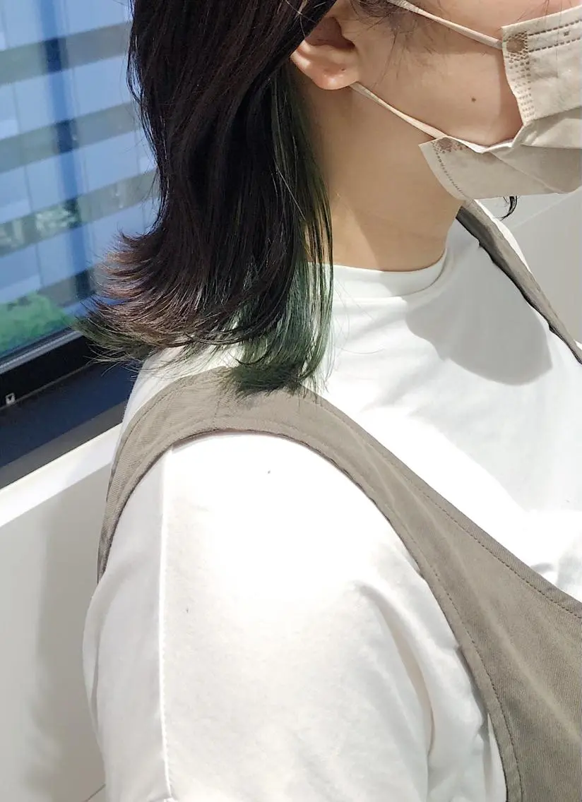 インナーカラー+カット+マスクトリートメントの写真