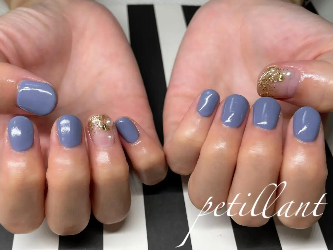 ネイル ブルー キラキラネイル ピンク ショートネイル nail salon petillantのネイルデザイン