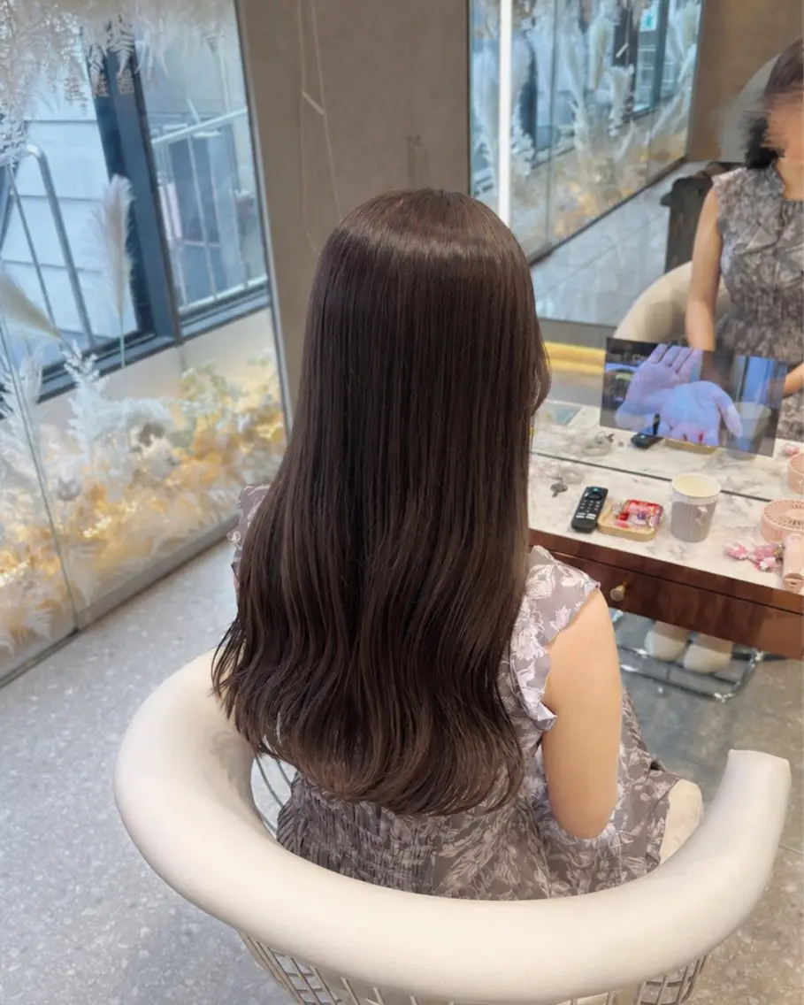 カラー ユ ヅのヘアスタイル