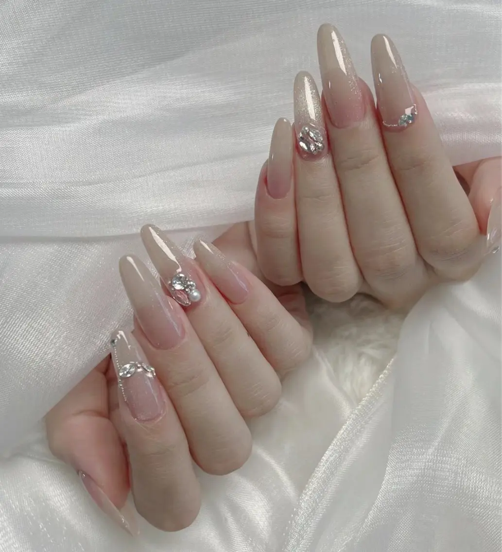 ネイル ハンドネイル 🎀M nails✨ ビューティーのネイルデザイン