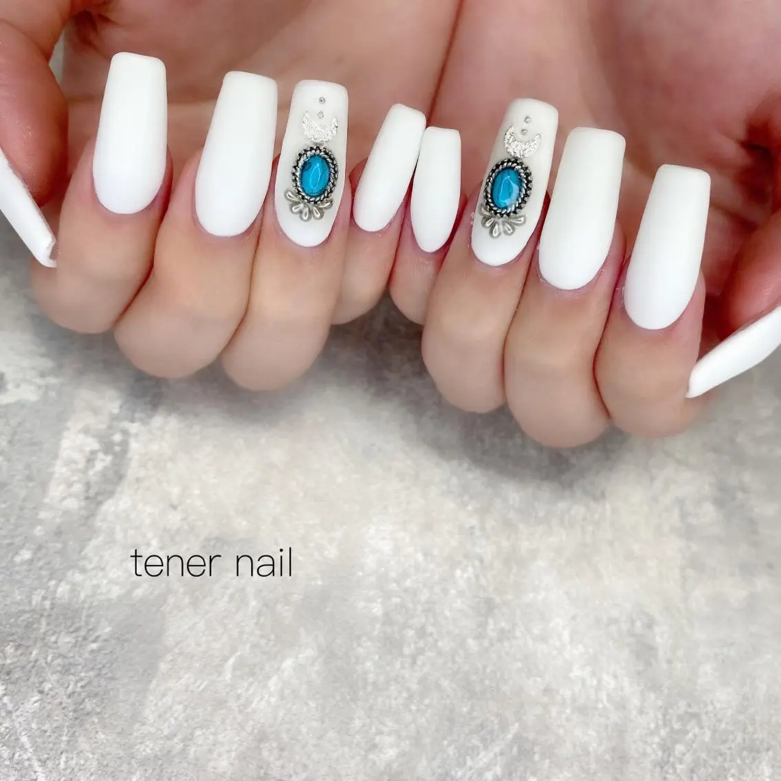 ネイル マットネイル ホワイト テネルネイル tener nailのネイルデザイン