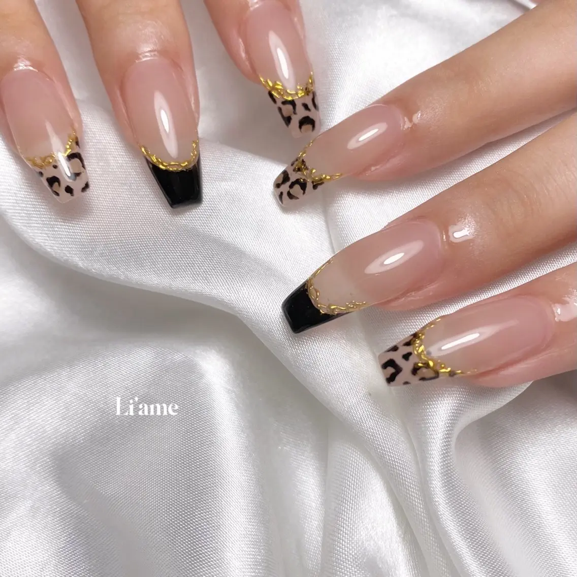 ネイル ハンドネイル Luna 【Li'ame】のネイルデザイン