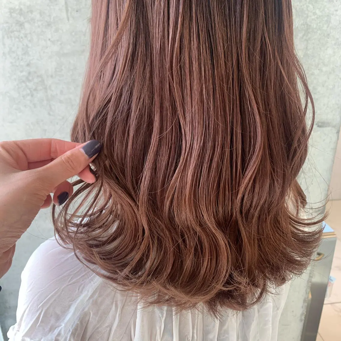 ミディアム 梅本 有希のヘアスタイル