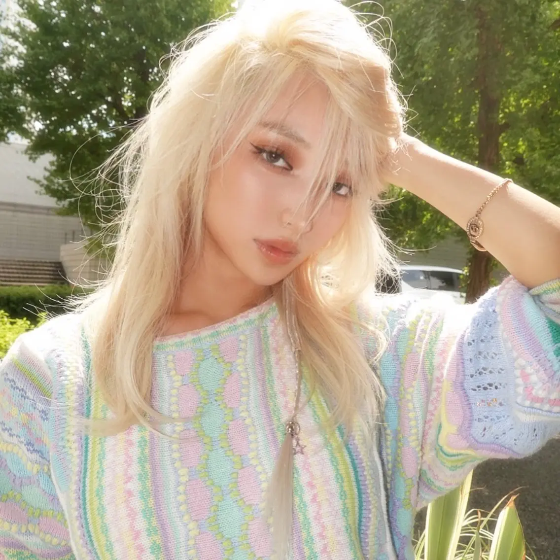 ロング ヘアアレンジ ﾌﾞﾚｲｽﾞ˚✧₊⁎ ﾚｲﾔｰToriのヘアスタイル