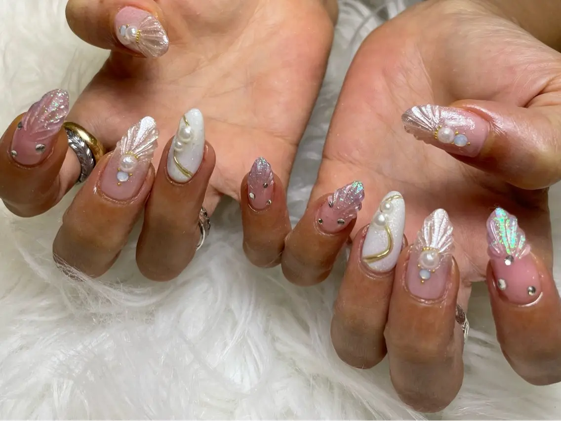 ネイル ハンドネイル SunnyRoa aguri ୨୧˖*のネイルデザイン