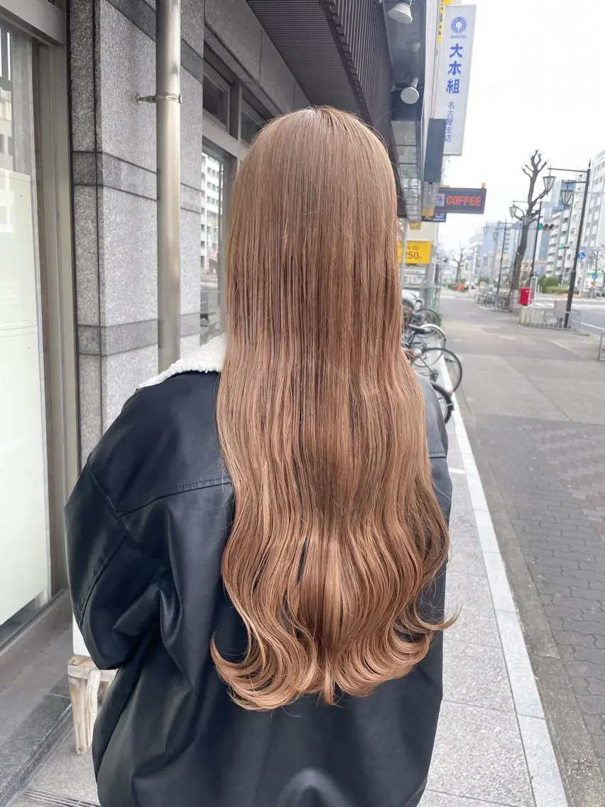 ロング カラー ベージュカラー ブロンド ブロンドベージュ ヘアカラー トリートメント イワタ マハ/ minim hairのヘアスタイル