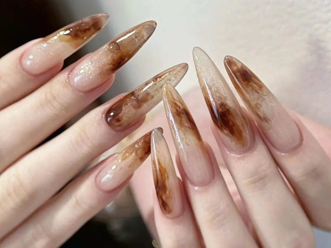 ネイル MoonNail ナナのネイルデザイン