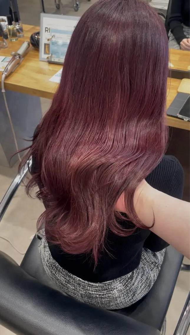 ロング カラー ブリーチ ダブルカラー ブリーチなしカラー ヘアカラー 佐藤由依/レイヤー /ハッシュカットのヘアスタイル