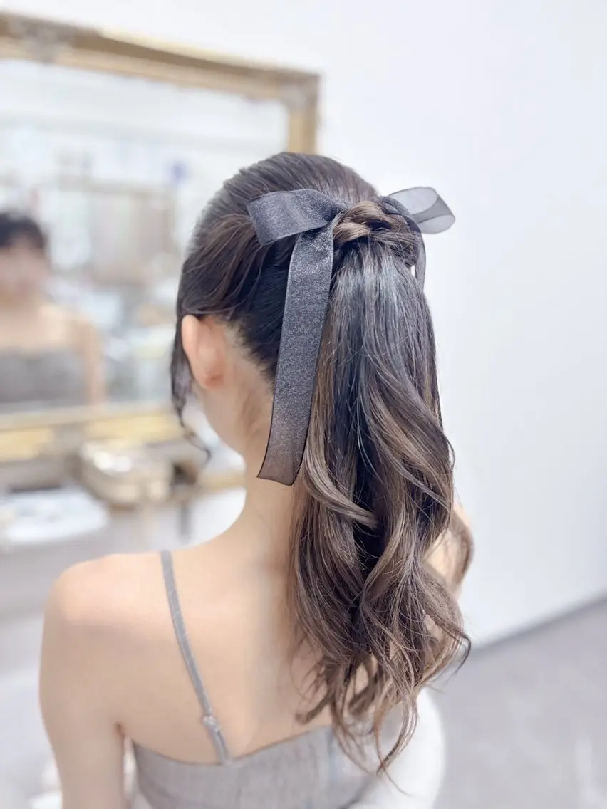 セミロング ヘアアレンジ ポニーテール ヘアセット ⭐︎moe 【ヘアメイク🧸】のヘアスタイル