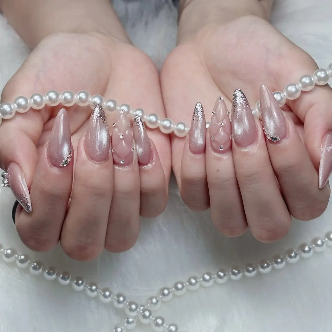 ネイル 長さ出し ロングネイル スカルプネイル スーパーロングネイル ハンドネイル Sully Nail Labのネイルデザイン