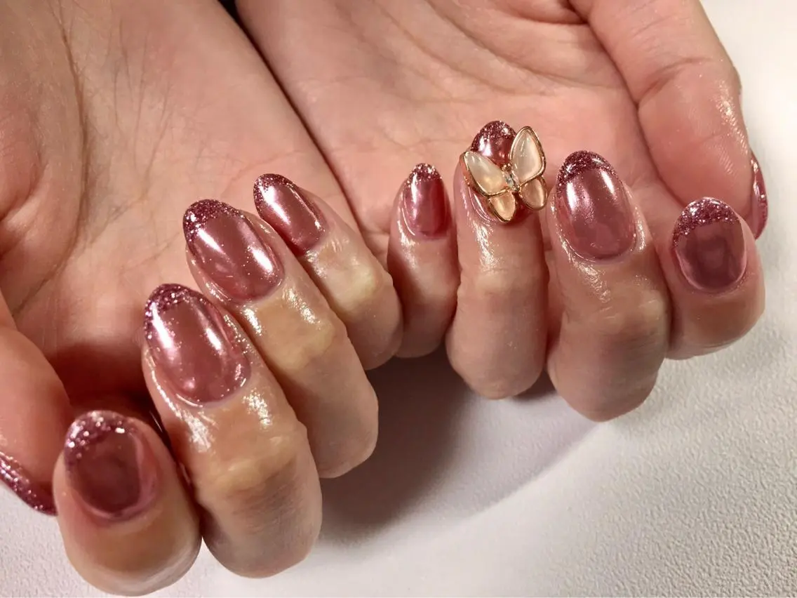 ネイル ラメ(グリッター) ミラーネイル kiki nail &brow二子玉川のネイルデザイン