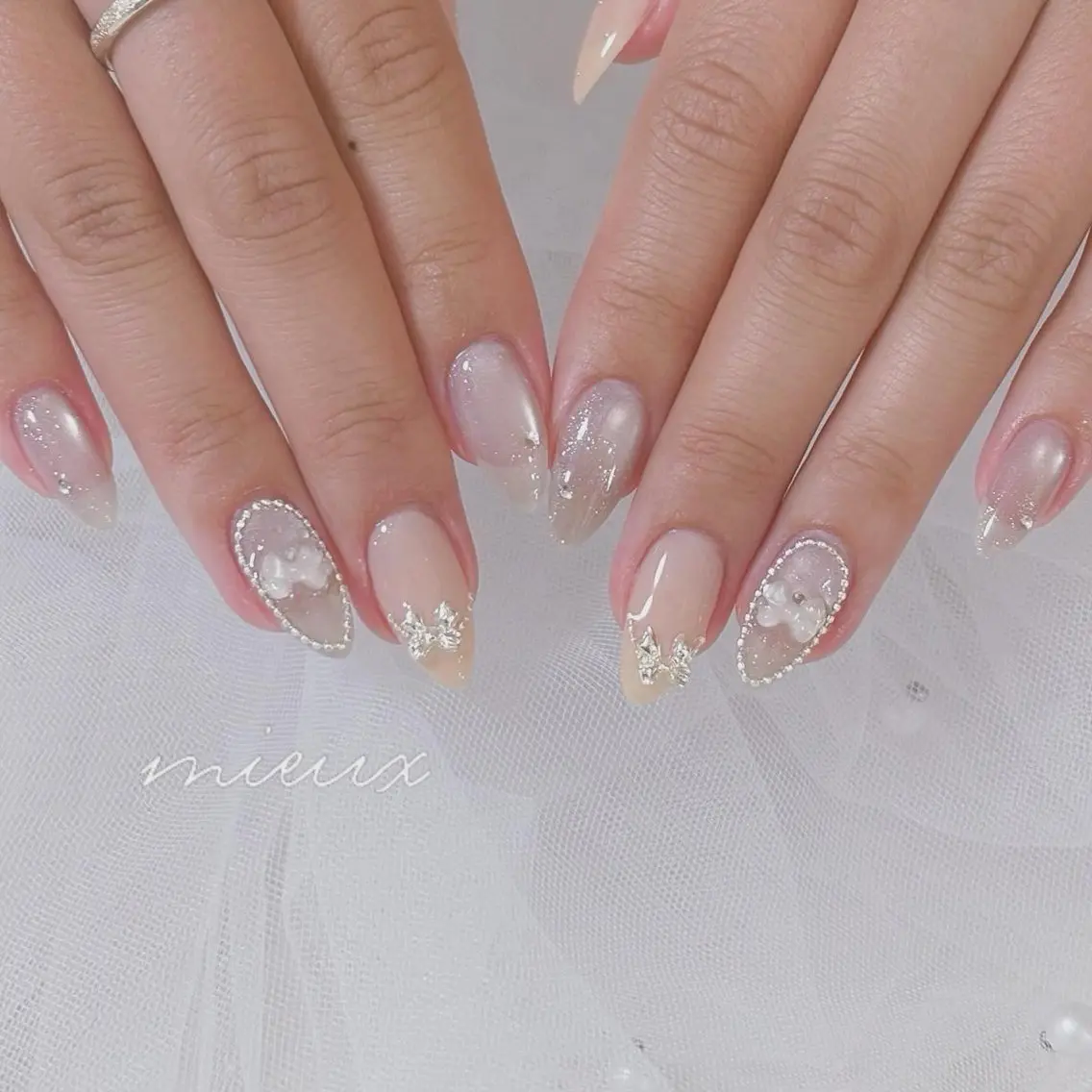 ネイル ハンドネイル nailsalon mieuxのネイルデザイン