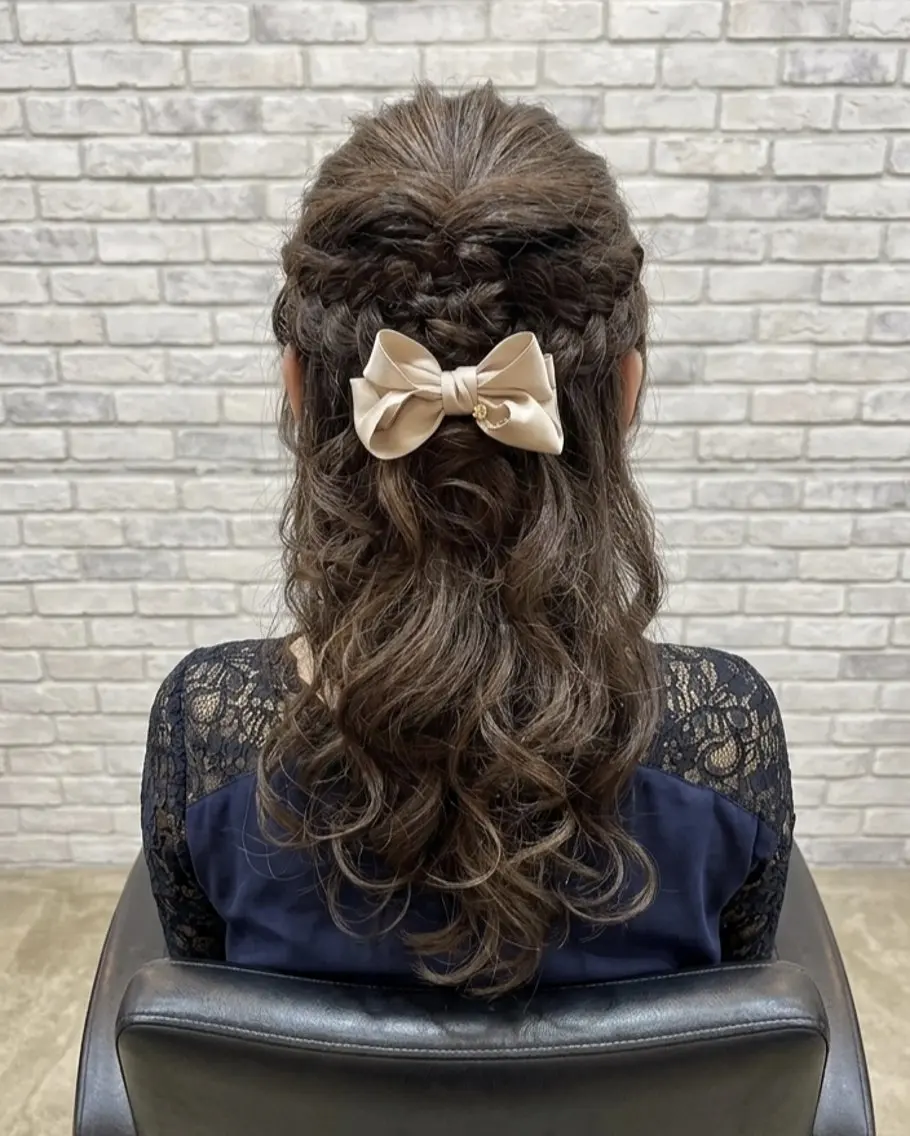 ヘアアレンジ ロング カラー 齋藤 真理子のヘアスタイル