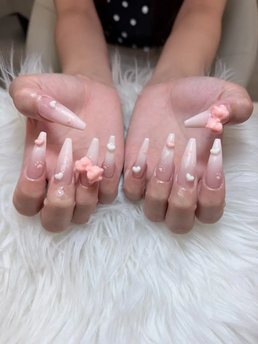 ネイル ハンドネイル ハンドケア Anh Nail 歌舞伎町のネイルデザイン