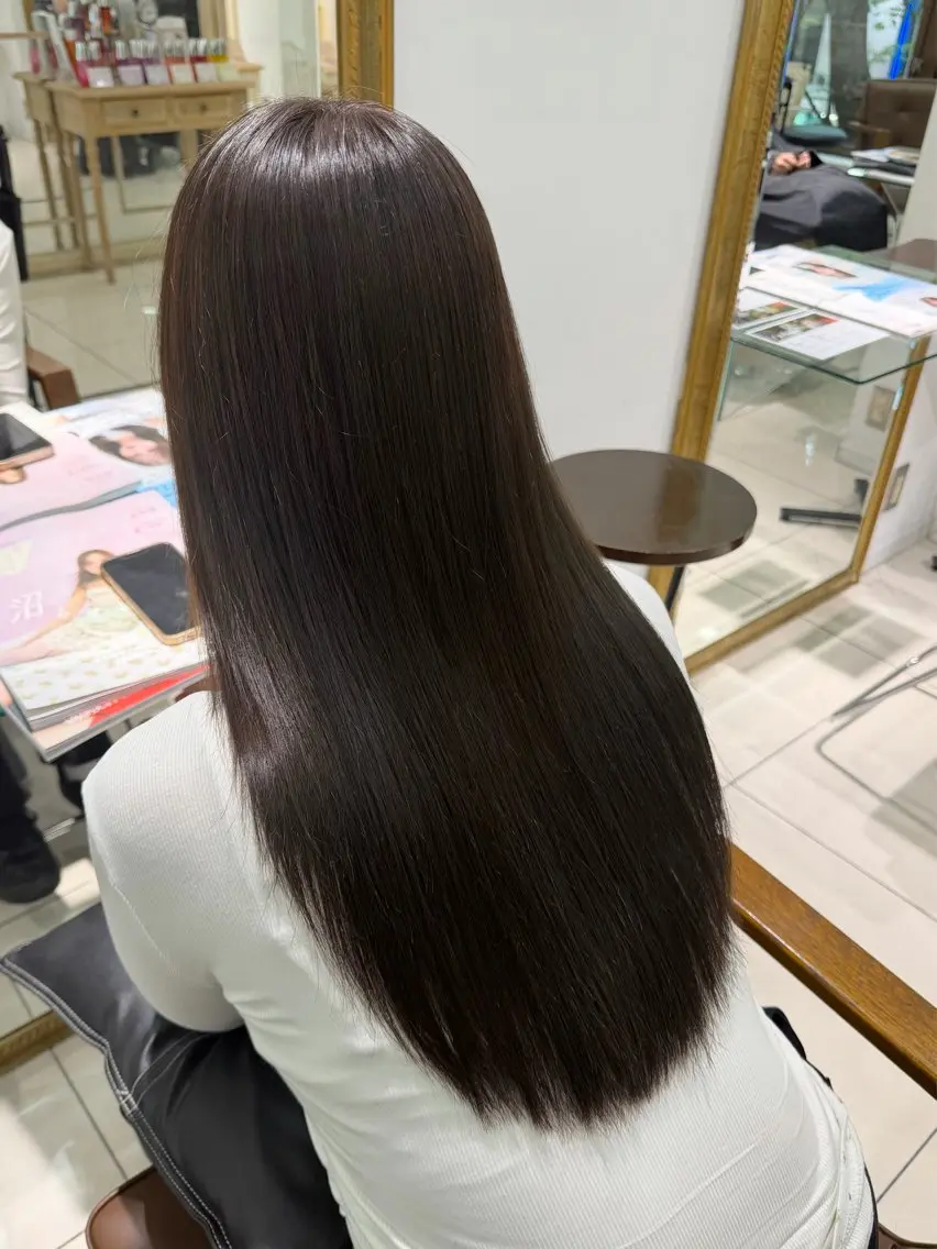 ロング カラー ブラウンカラー オリーブブラウン ヘアカラー トリートメント 髪質改善艶カラー🩶 Nanako ⟡.·のヘアスタイル