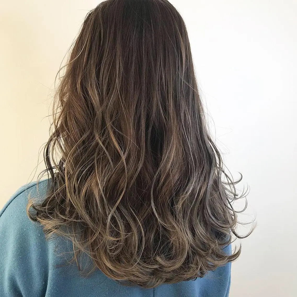 ロング カラー カット ヘアカラー トリートメント Lien 深井店のヘアスタイル