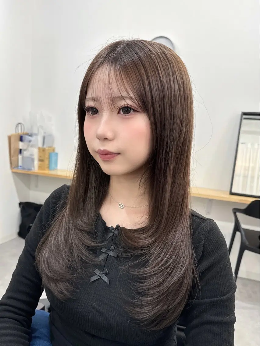 ロング のり🐼顔まわり/ 韓国/レイヤーカットのヘアスタイル