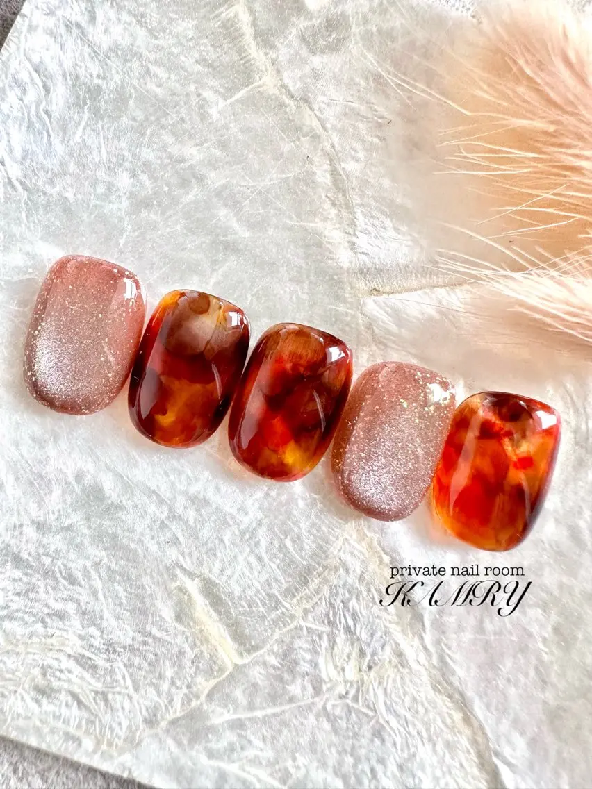 ネイル アートネイル べっ甲ネイル マグネットネイル La ala nailのネイルデザイン