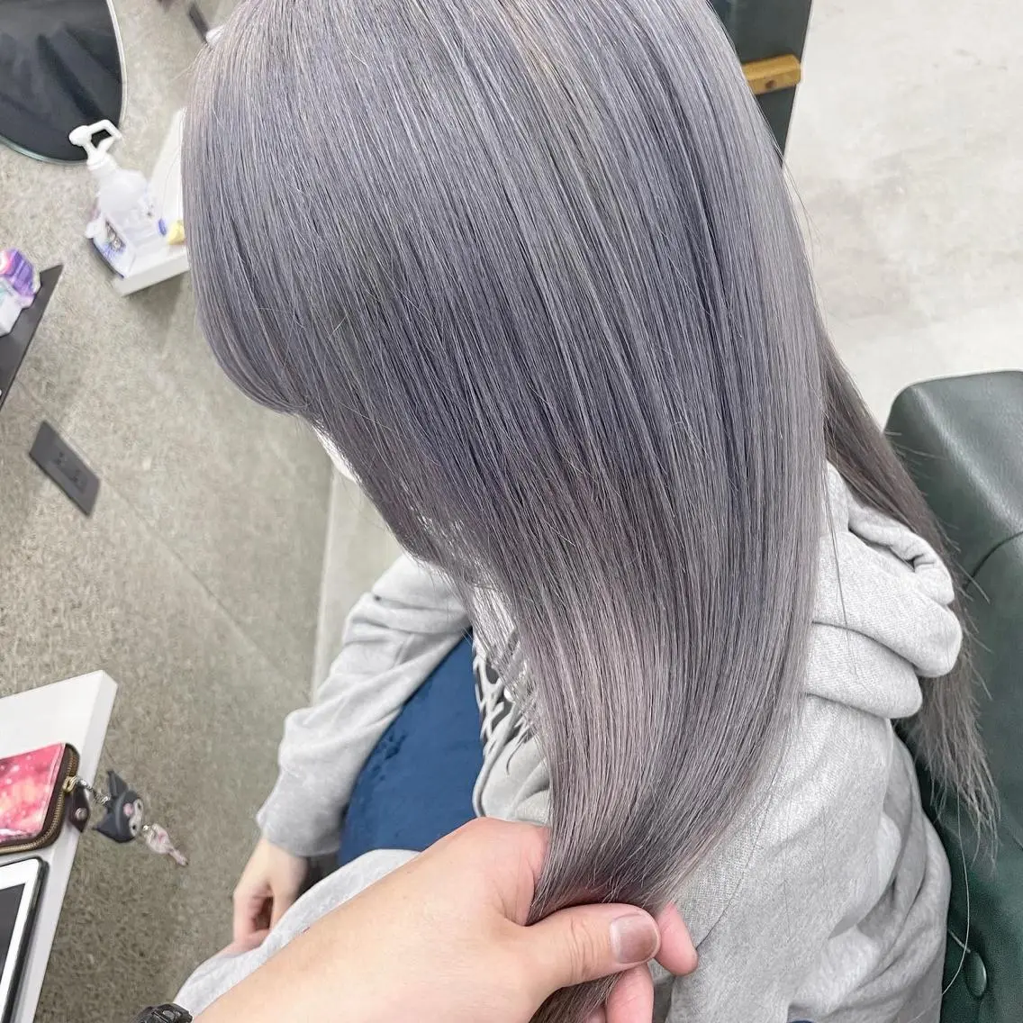 セミロング カラー ヘアカラー トリートメント Lull1人美容室 バレイヤージュのヘアスタイル