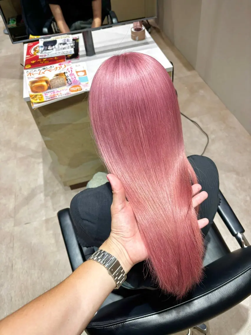 セミロング カット ヘアカラー トリートメント 本田 央介のヘアスタイル